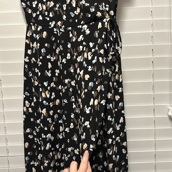 Women’s Hi-Low Gilli Dress Size Small Great Work Wear! - Picture 3 of 8